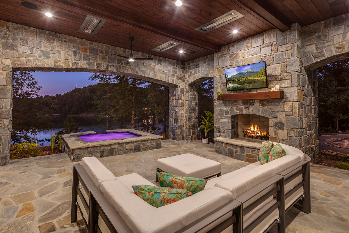 10 Must-Have Features in a Modern Luxury Home Design